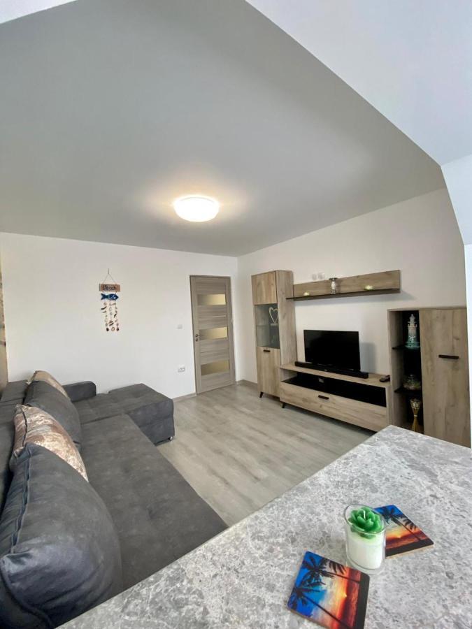 Apartament Livia Jurilovca Buitenkant foto