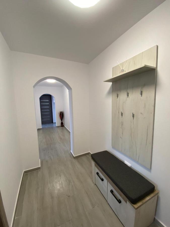 Apartament Livia Jurilovca Buitenkant foto
